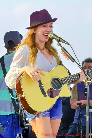ZZ Ward